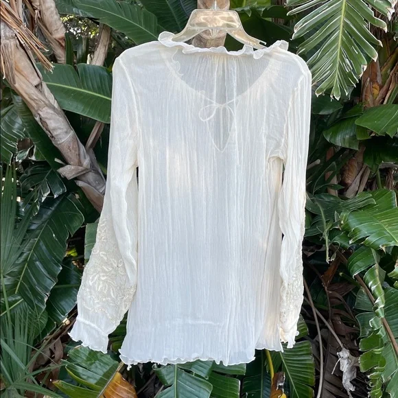 Ralph Lauren, sheer ruffled and metallic embroidered peasant blouse - Picture 4 of 8